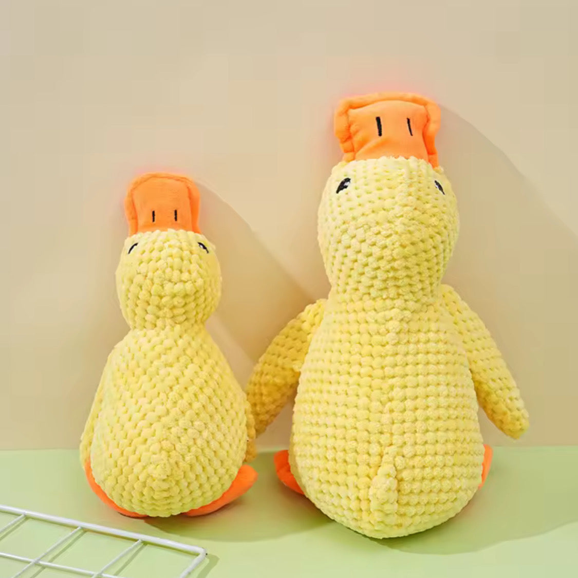 Juguete para Perros – Pato de Peluche con Estimulación Mental